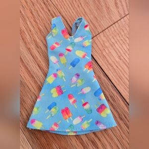 1/5$ 4/15$ 6/20$  Barbie Blue Popsicle Dress
